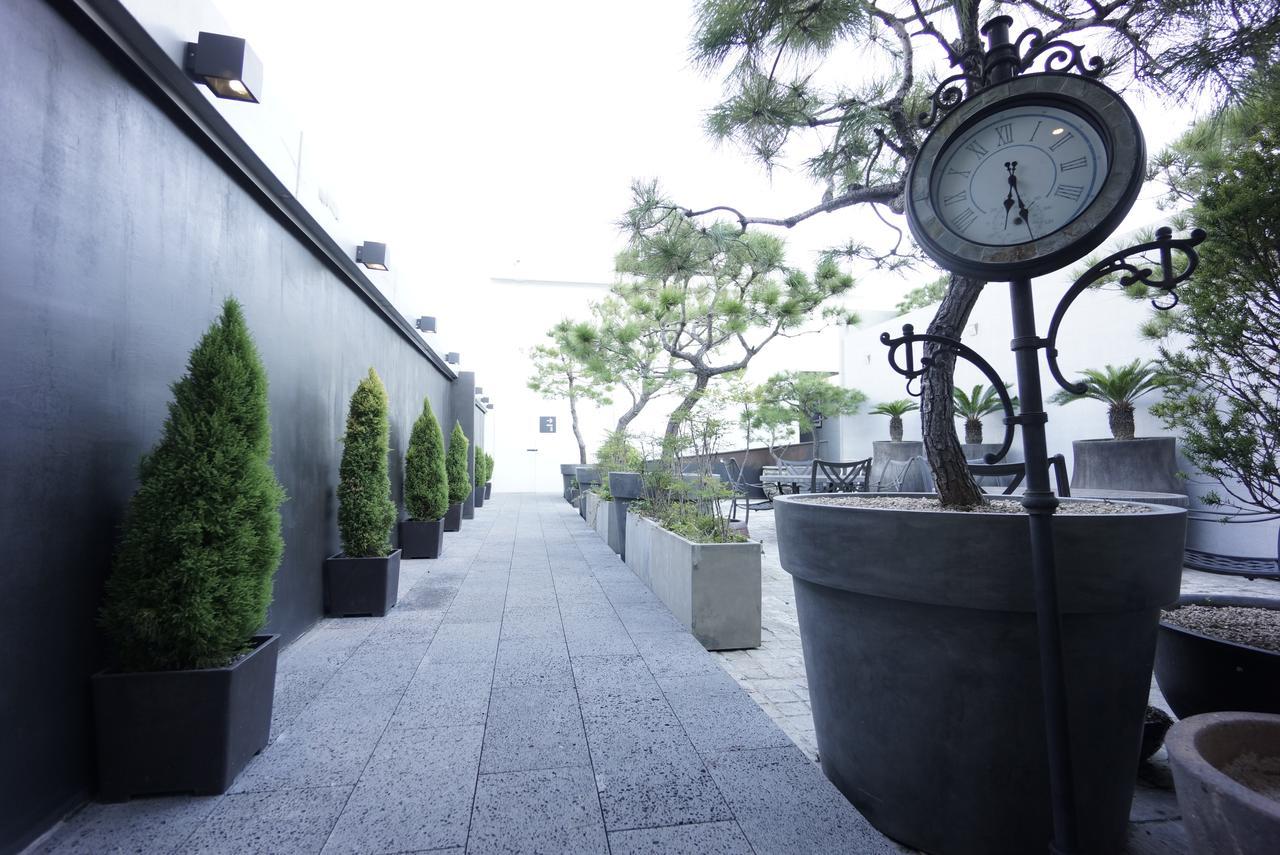 Hotel Matthieu ยอซู ภายนอก รูปภาพ
